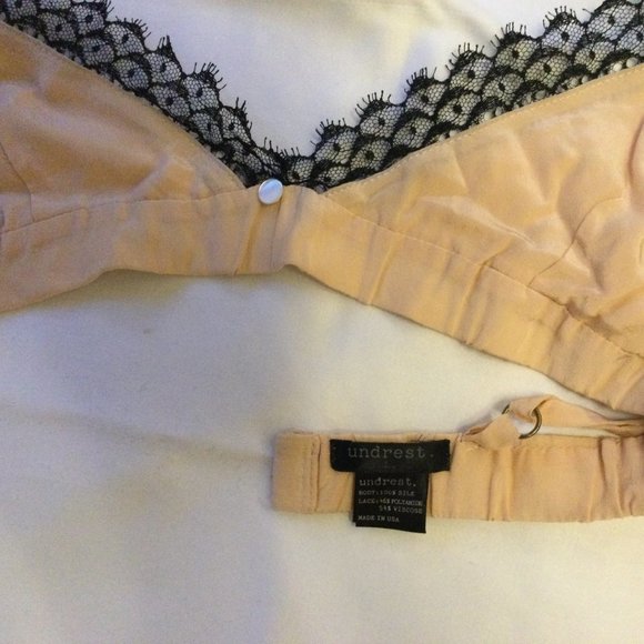 UNDREST 100% SILK AND LACE PALE PINK SET - Picture 4 of 5